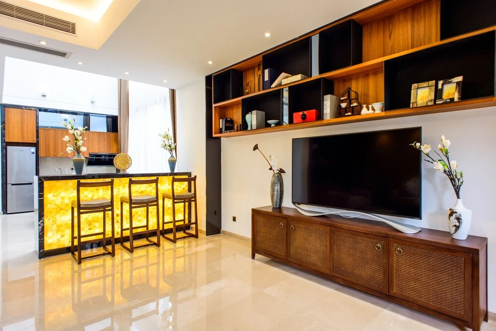 Lobby & Reception