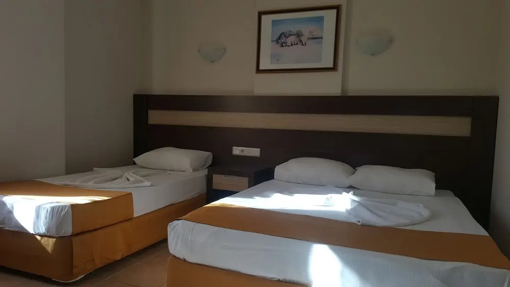 Трёхместный номер Standard в Enki Hotel