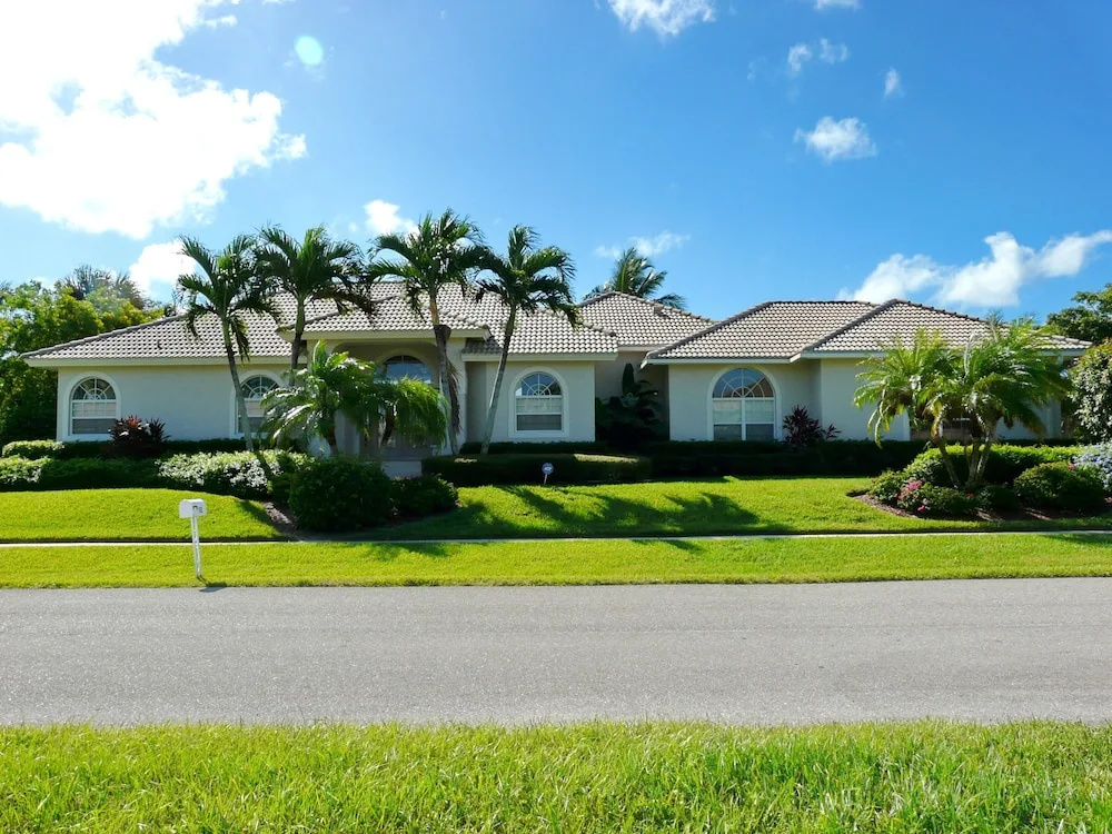 1165 Lamplighter Court