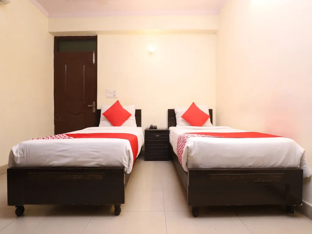Charanpahari Hotel by OYO Rooms - Général