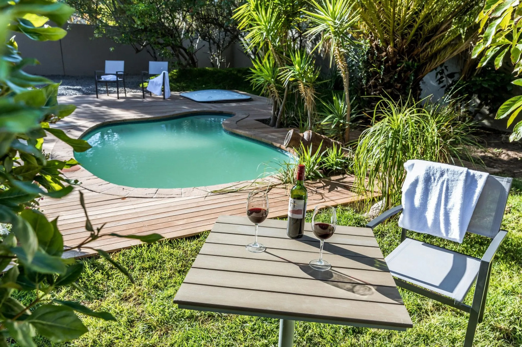 Le Petit Chateau - 3