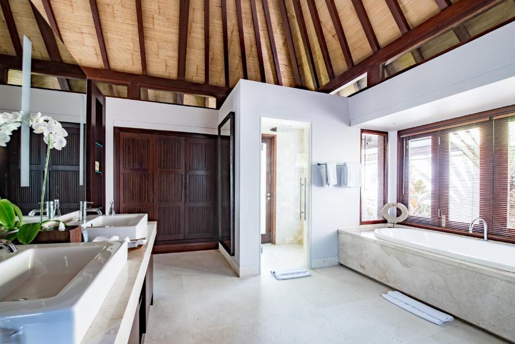 The Ungasan Clifftop Resort