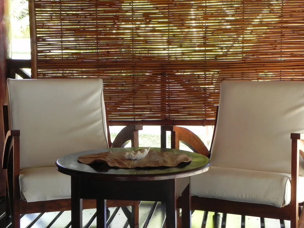 Superior Bungalow with balcony and beachfront