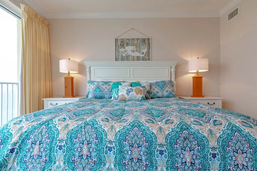 Boardwalk Beach Resort by Book That Condo - Chambres