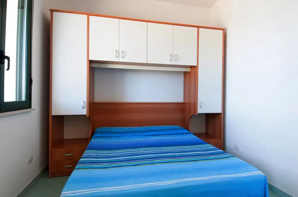2 Bedrooms Apartment with sea view