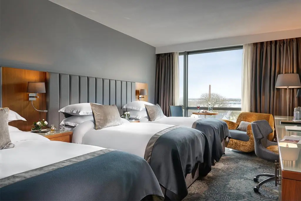 Limerick Strand Hotel - Chambres