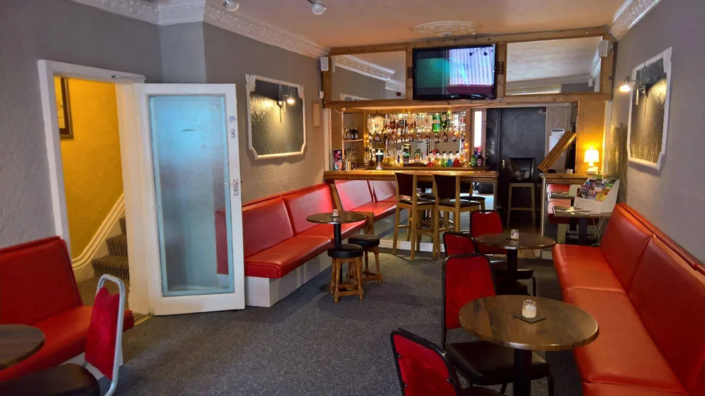 Hotel photo 16