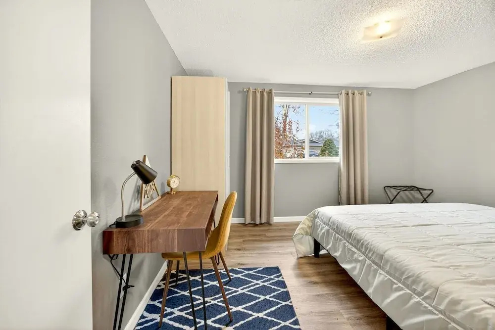 Clearview Comfort 3BR Near Airport