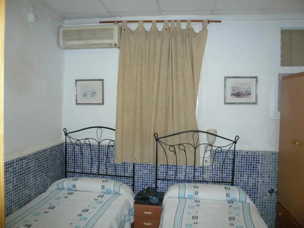 Standard Double room (twin beds)