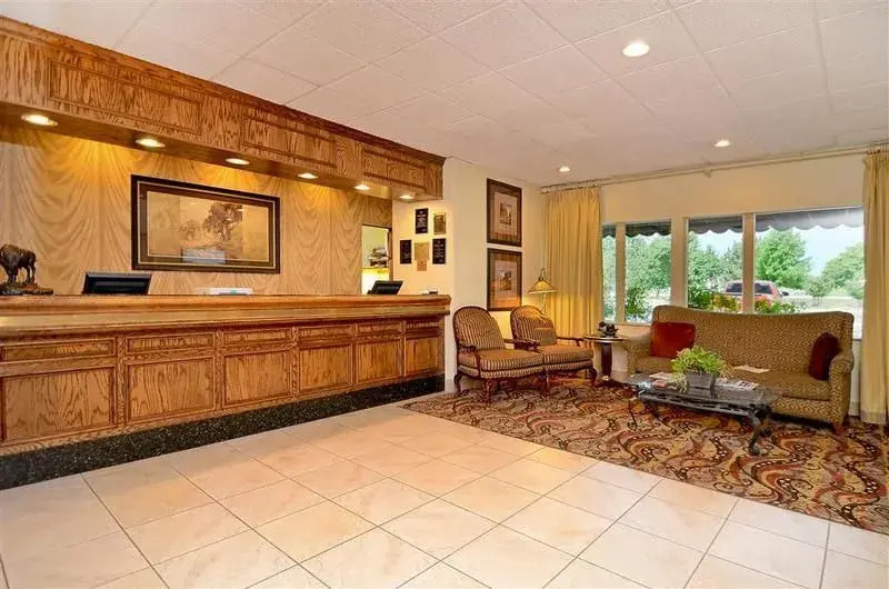 Best Western Plus Lawton Hotel & Convention Center — фото 2