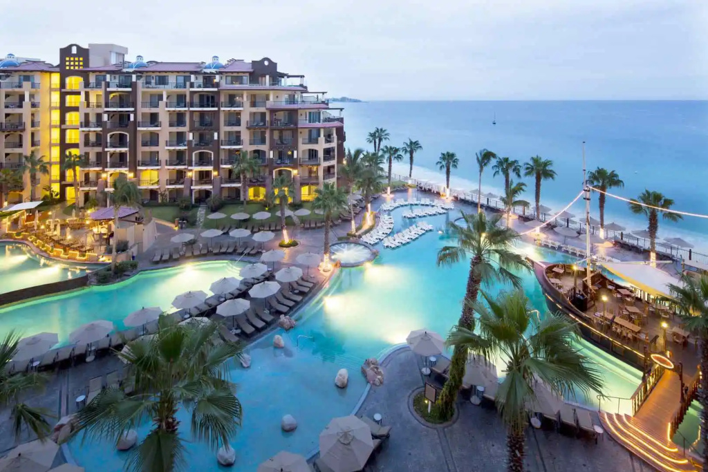 Beach & Waterfront