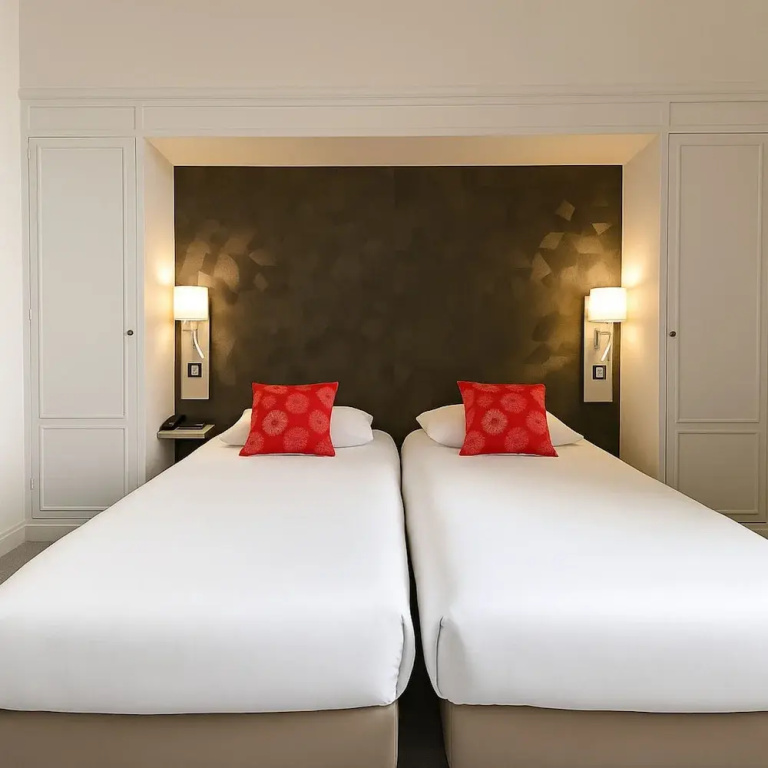 Economy room