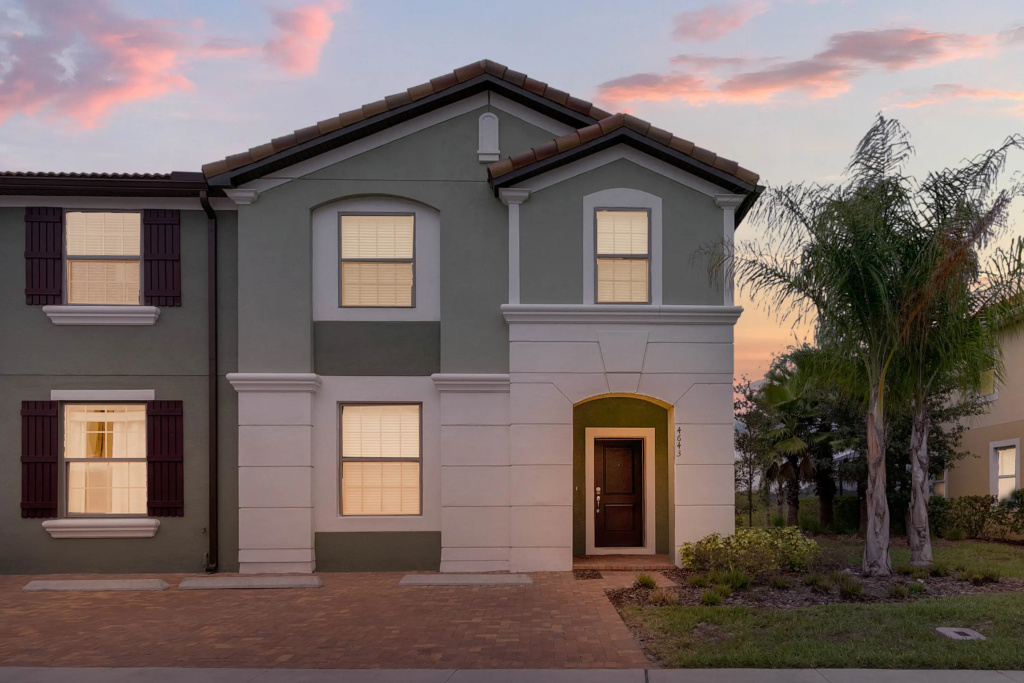 5 Bedrooms / 4.5 Bathrooms / Solterra (4643 TD), Davenport, US