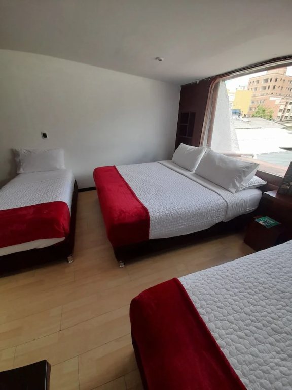 Hotel Chandelier Collection - Chambres