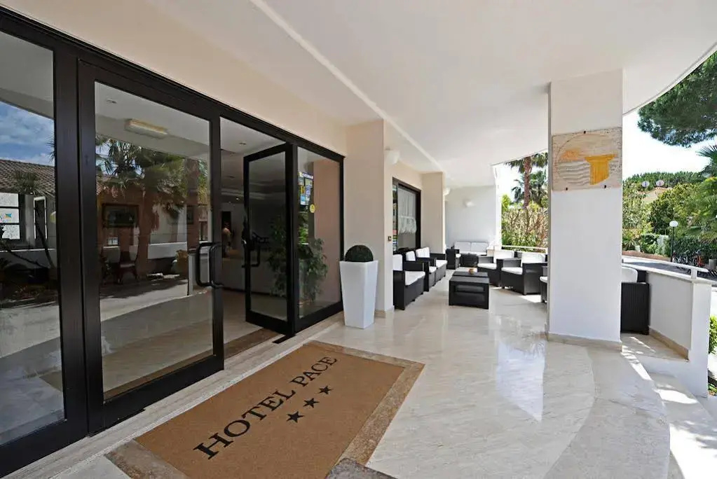 Hotel photo 17