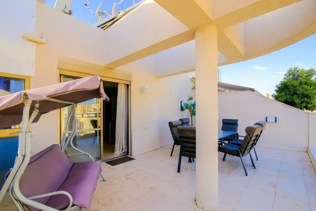 Duplex 2BR in Ben Yehuda by Holiday-rentals