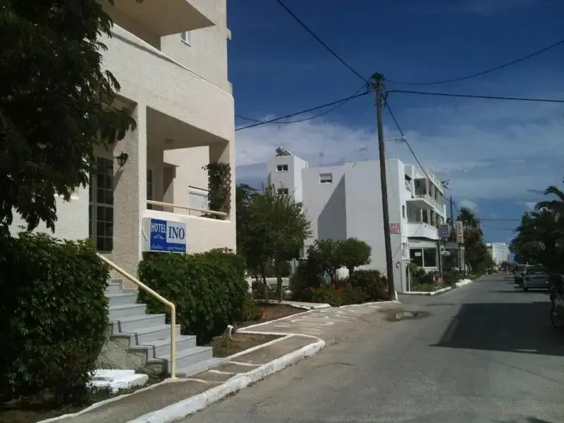 Ino Hotel Apartments