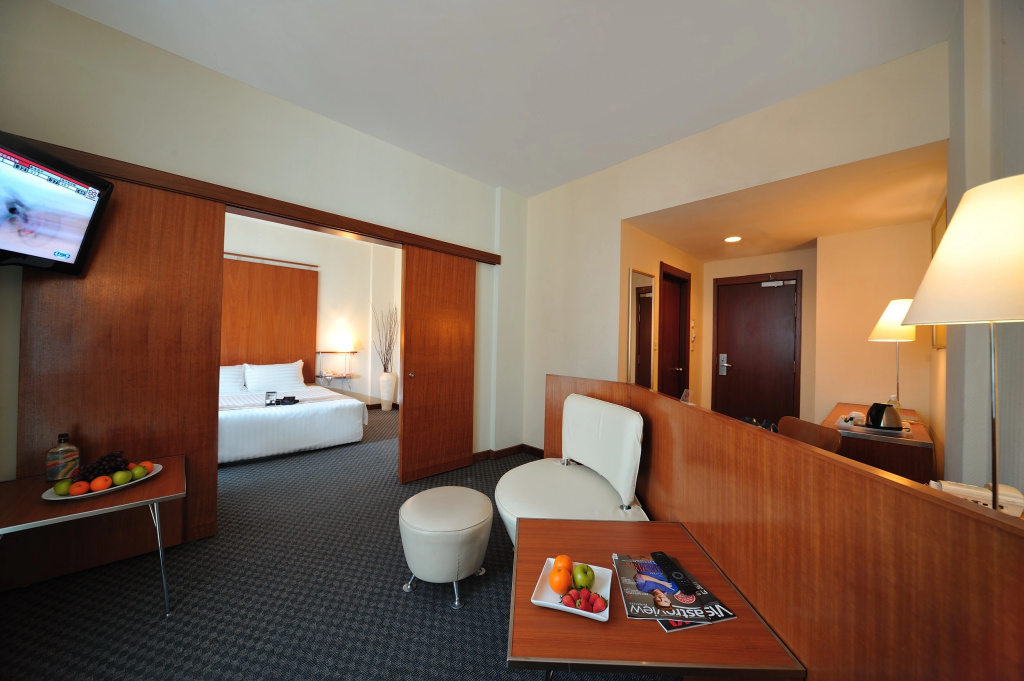 Alpha Genesis Hotel - Général
