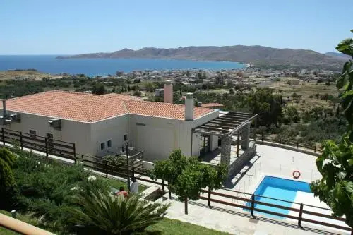 Beach & Waterfront