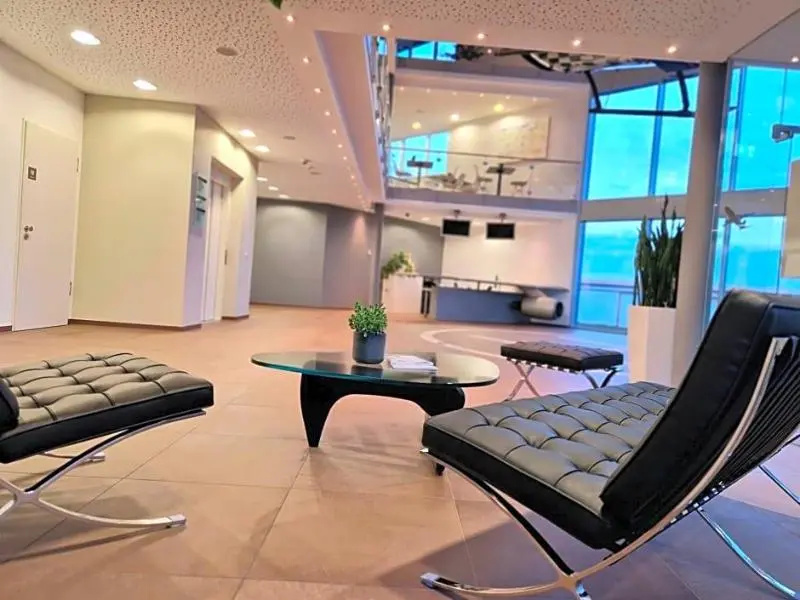 Aircraft Hotel & Events — 5
