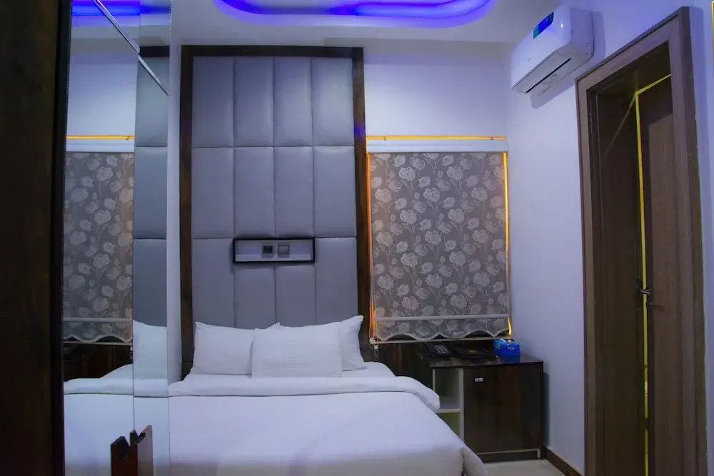 Deluxe room