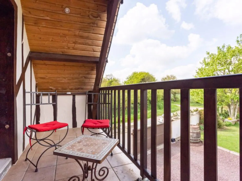 Balcony & Terrace