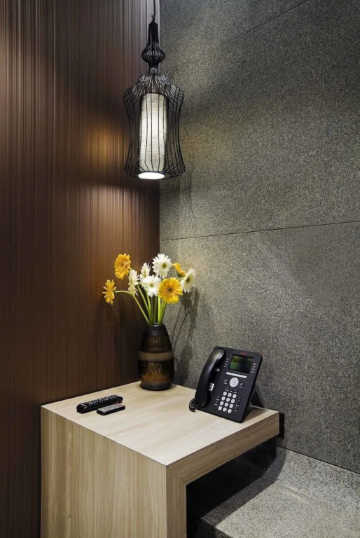 Plaza Premium Day Hotel - фото 1