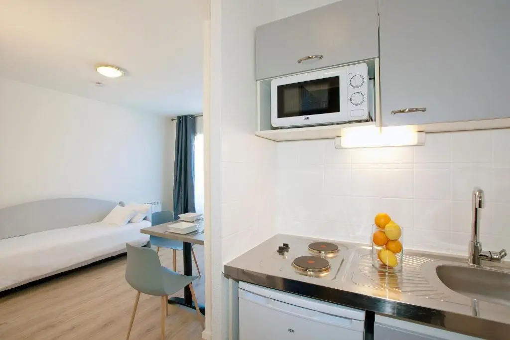 BRIT HOTEL Confort Lannion Centre Gare - Chambres