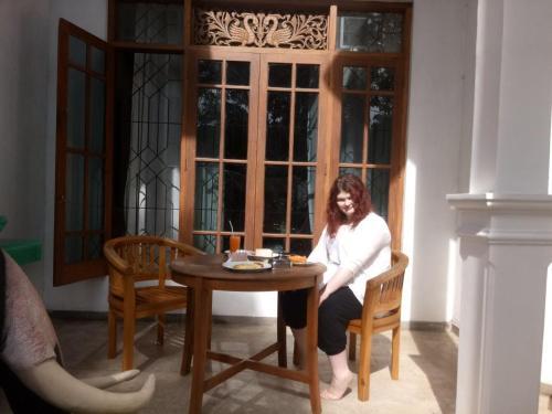 gallery_image_hidden_7