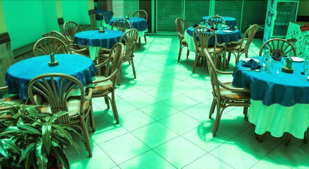 gallery_image_hidden_40