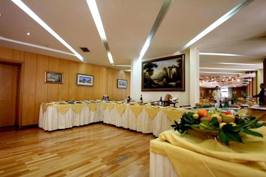 Hotel photo 14