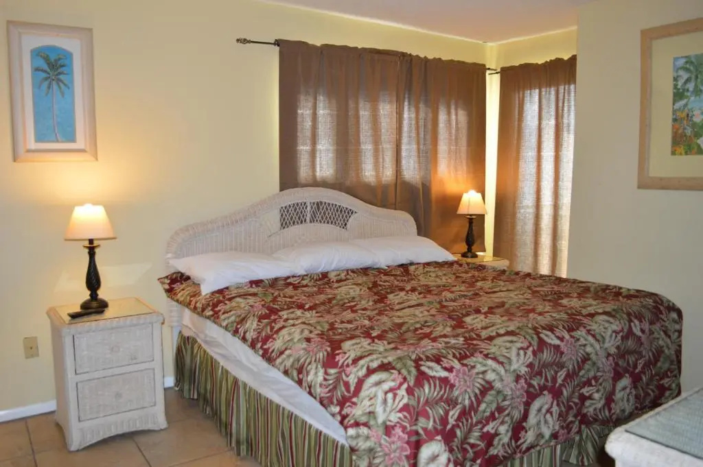 The Summit Condominiums - Chambres