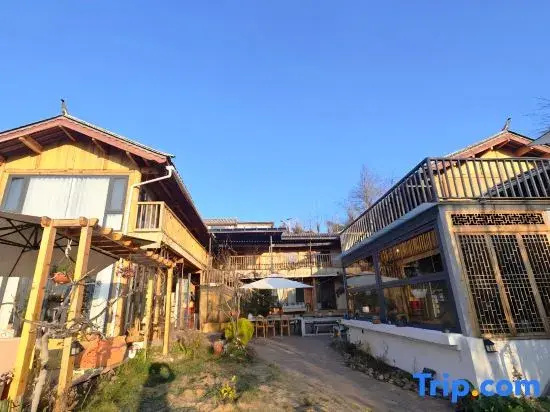 Shaxi Jishu Homestay