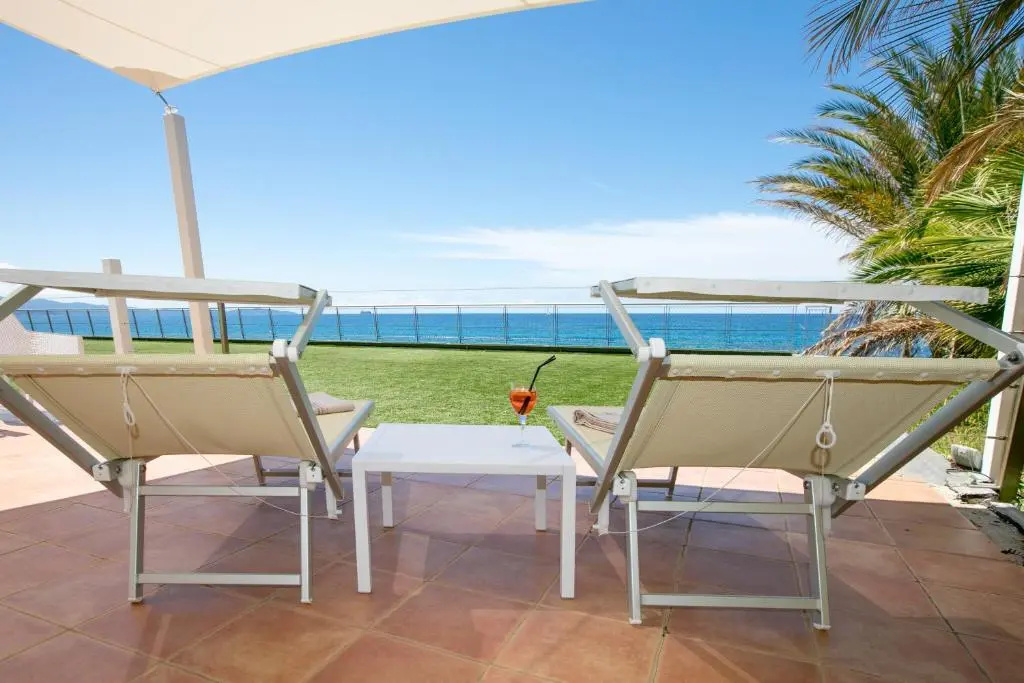 Standard Double room with sea view (twin beds)