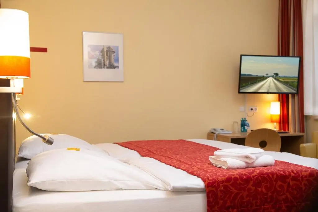 Standard Double room full double bed