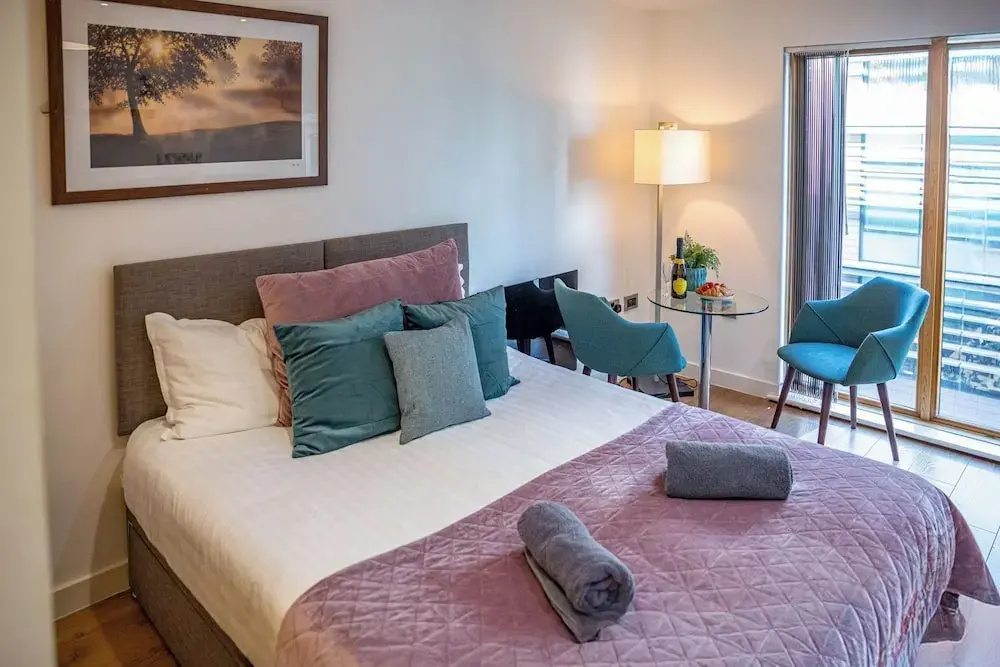 Sheffield 3rd fl City Studio Apartment
