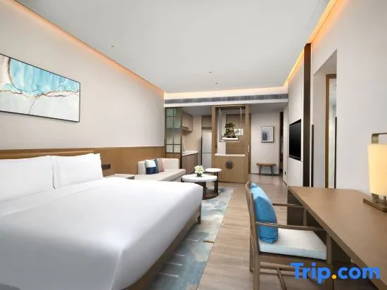 Triple Suite with lake view