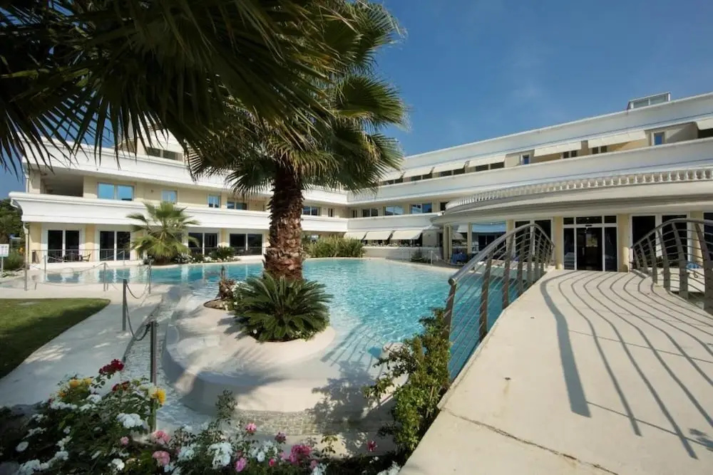 119 Relais du Lac Village - Italian Homing