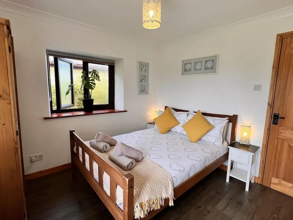 Ty Efail Cottage, Mountain Views & Secure Garden