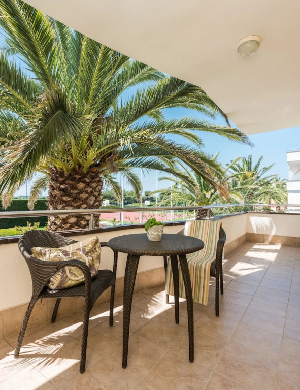 2 Bedrooms Family Apartment