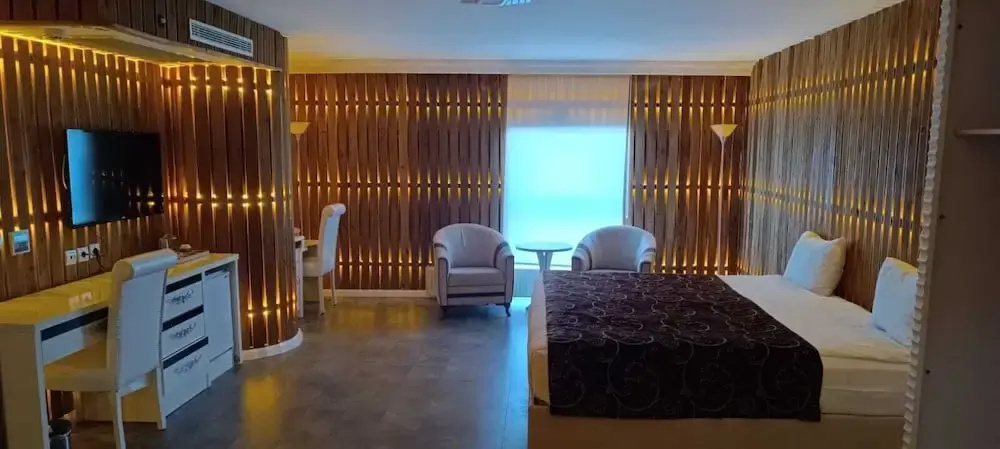 1 Bedroom Standard Double room (full double bed)