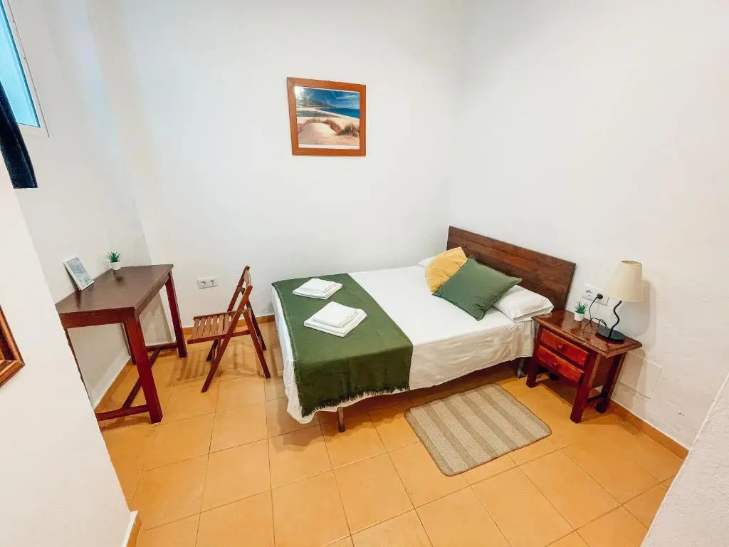 Economy room