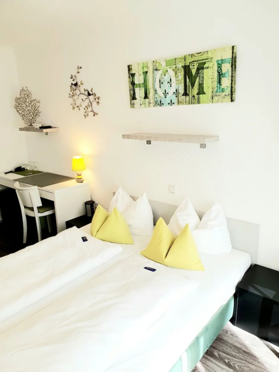 Standard Double room (full double bed)