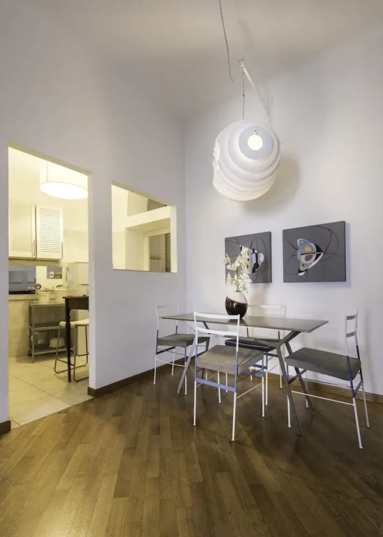 1 Bedroom Apartment with balcony