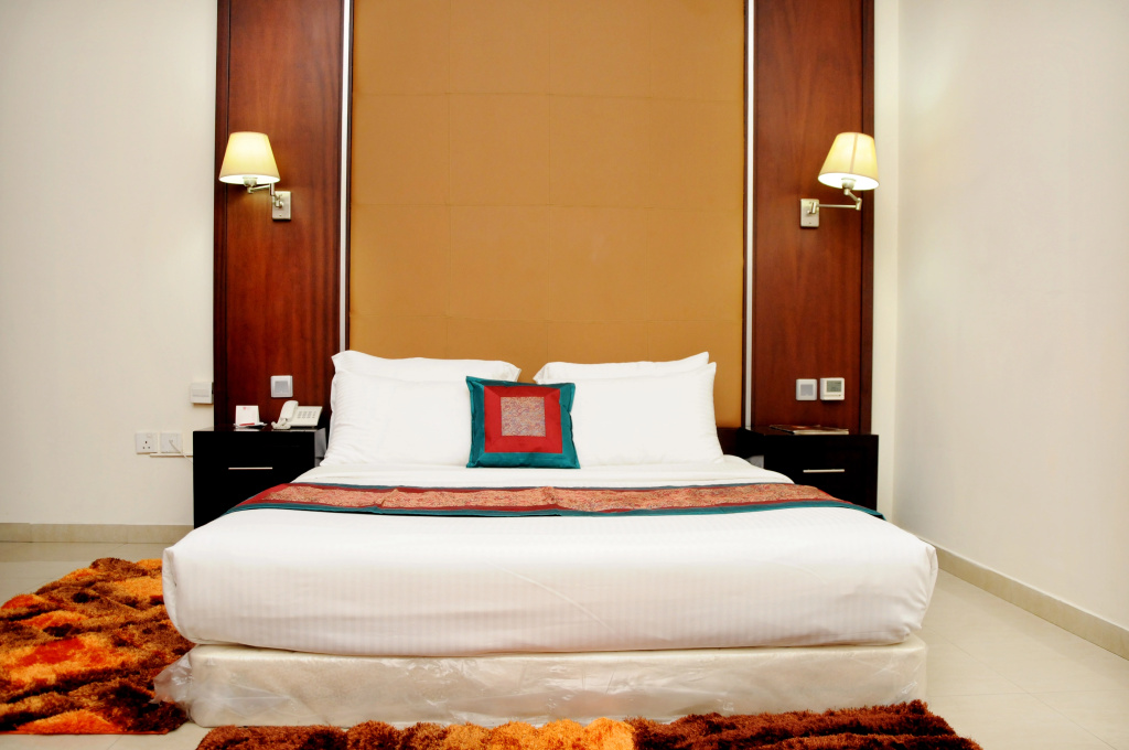 Rainbow Hotel — 4
