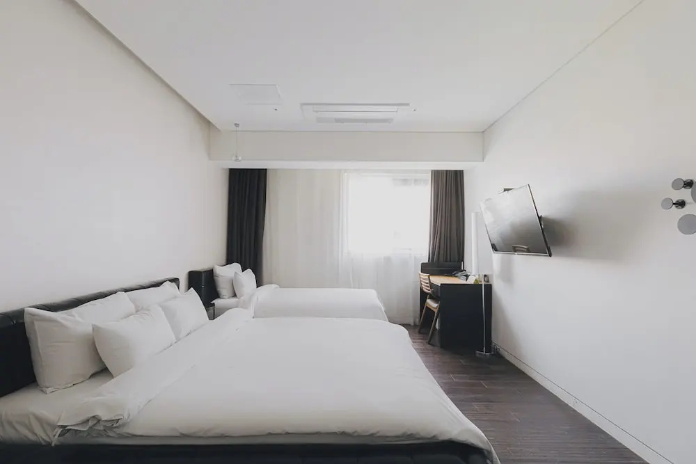2 Bedrooms Standard Double room (twin beds)
