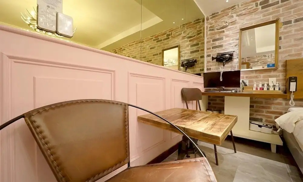 New February Hotel Sinho