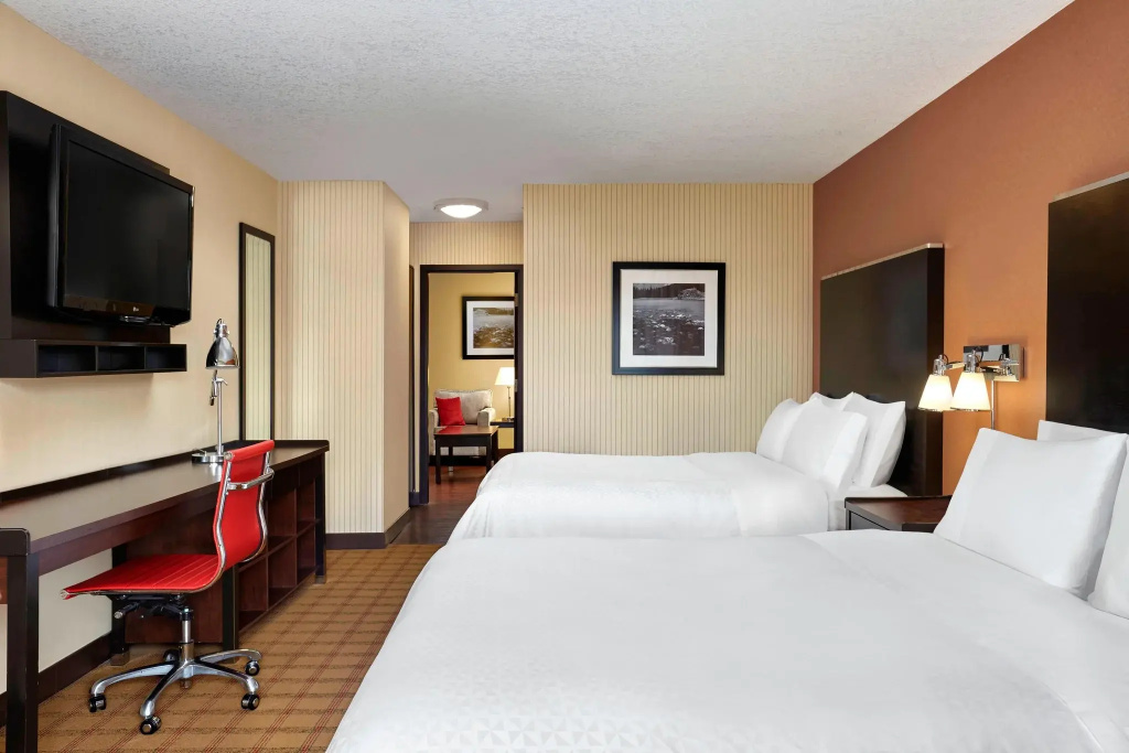 Four Points by Sheraton Hotel & Suites Calgary West - Général