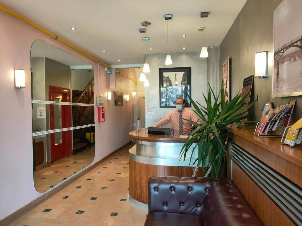 Hotel photo 7