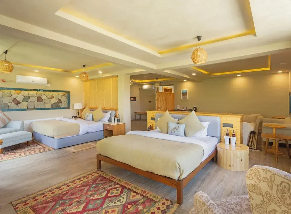 Standard Quadruple Family room